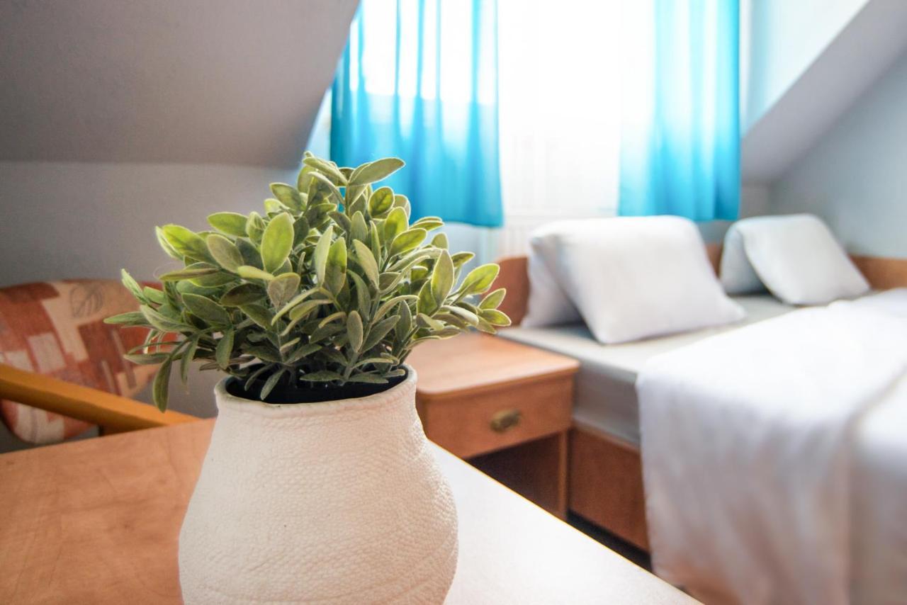 Promyk Hotel Rewal Luaran gambar